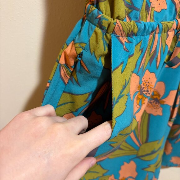 Toad & Co Sunkissed Liv Romper Curacao Aloha Print - Picture 6 of 13